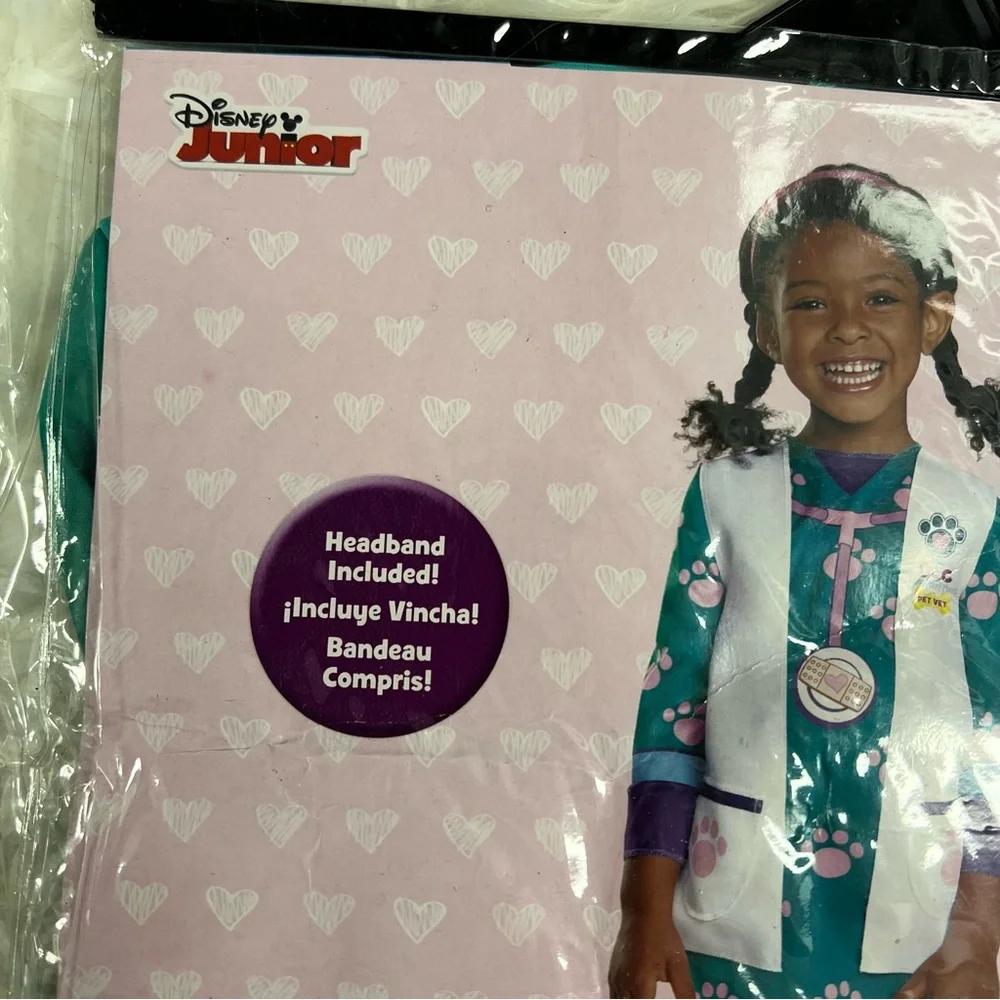 Disney Doc McStuffins Pet Vet costume NEW Halloween costume M 7-8 dress up